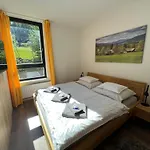 1000 M N. M. Apartament