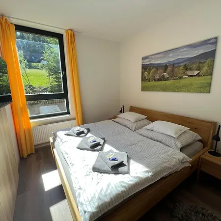 1000 M N. M. Apartment